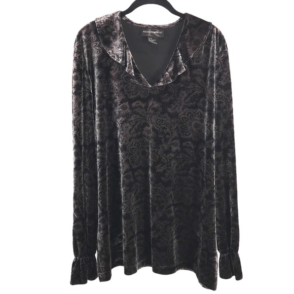 Vintage Plush Velour Floral Top - Picture 8 of 8